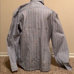 Ralph Lauren Tops - A Classic Women’s Ralph Lauren button down Ralph Lauren Tops - A Classic Women’s Ralph Lauren button down